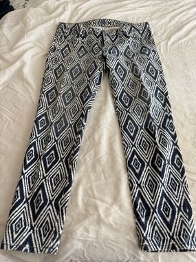 7 For All Mankind Navy & White Diamond-Print Skinny Ankle Jeans, Size 31